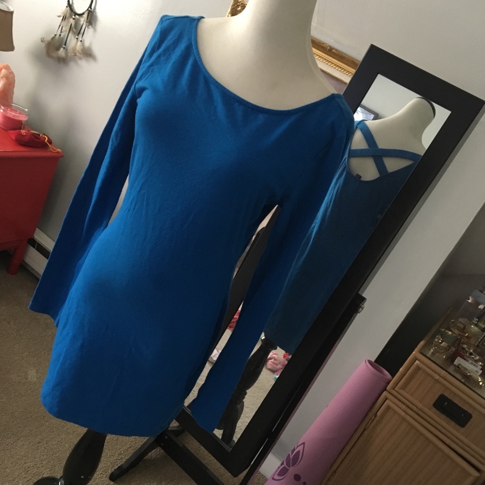 Forever 21 blue long sleeve bodycon dress